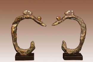 软装家居中的点睛之笔 树脂工艺品设计的艺术与选择